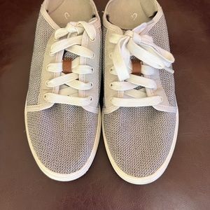 Olukai Peheuna Li Sneakers